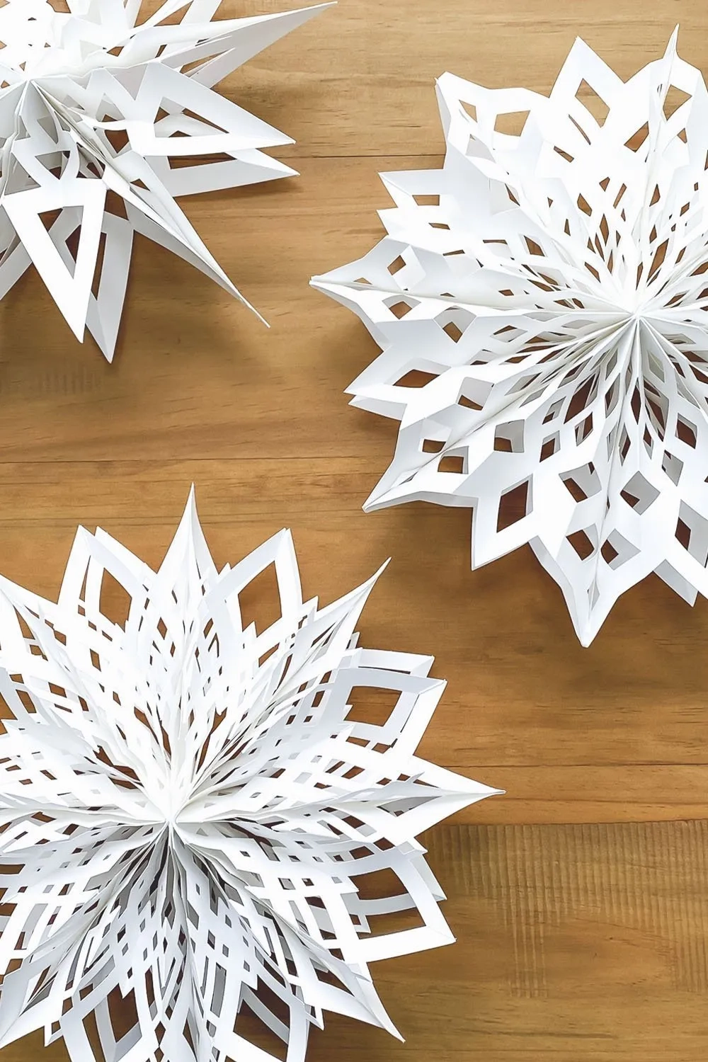 3D Paper Snowflakes 6 Templates amp Video Tutorial 