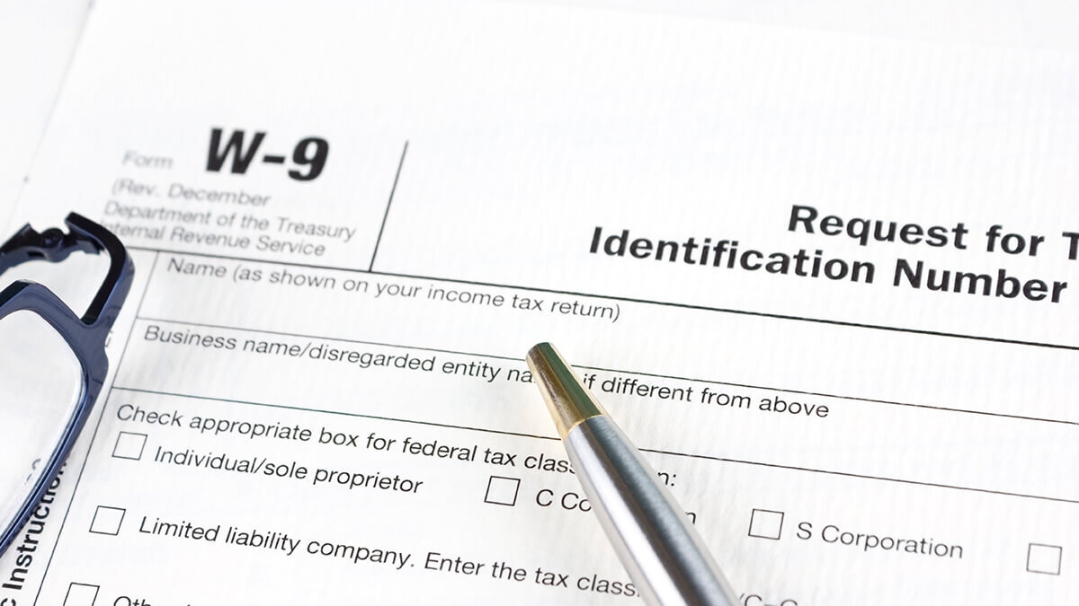 irs form w 9 form for independent contractors to fill out